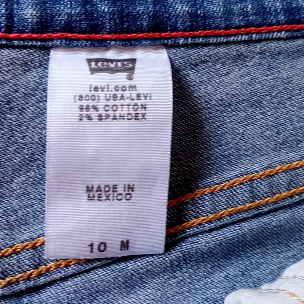 Levi's 550 Relaxed Fit Bootcut Jeans EUC - Picture 7 of 9